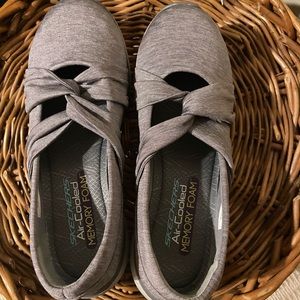 Skechers Heather Gray Jersey Mary Janes - US 8.5.